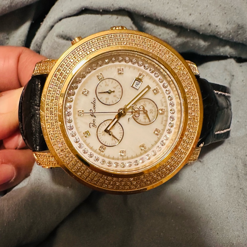 Beautiful encrusted diamond watch!